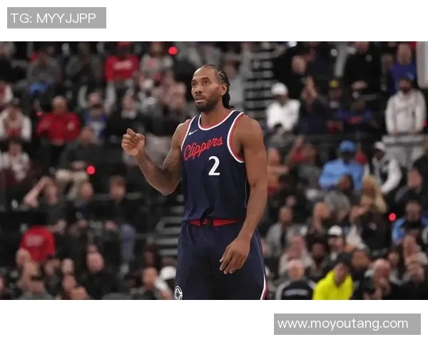 快船横扫猛龙，保持不败纪录